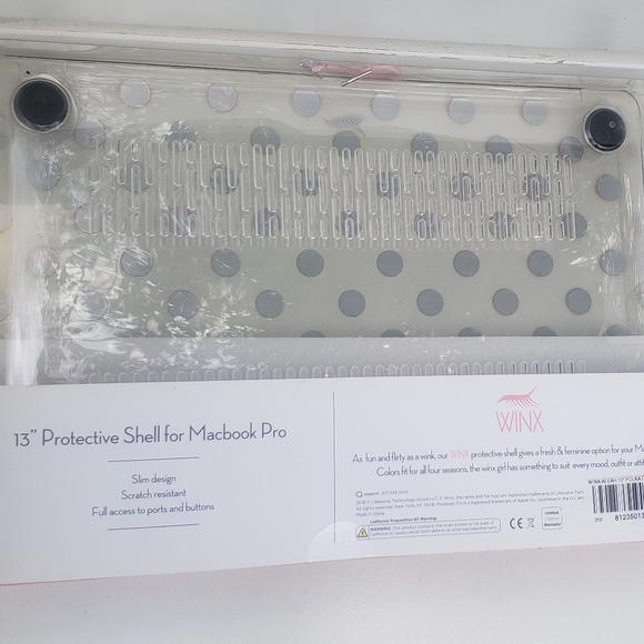 13" Protective Macbook Pro Shell - Picture 2 of 4